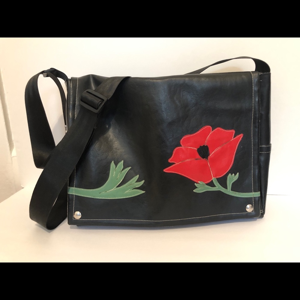 Queen Bee Trucker Messenger Bag - Red Poppies